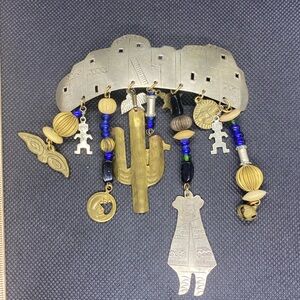 Two toned southwest broach